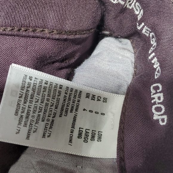 American Eagle Purple High Rise Jegging Crop Pant Size 0 Waist 24 Inches - Picture 2 of 3